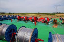 昌吉—古泉工程新疆段放線(xiàn)